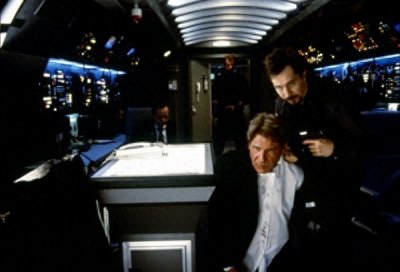 关于恐怖袭击的8部电影,部部惊心动魄!