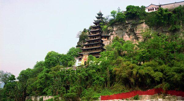 房县属于哪个市(湖北房县属于哪个市)