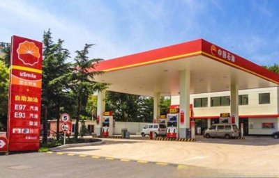 ​为什么加油站不能玩手机