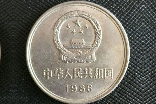 1元硬币12万是牡丹花吗?