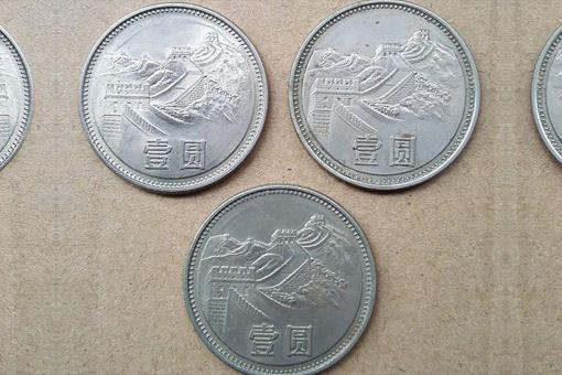 1元硬币12万是牡丹花吗?