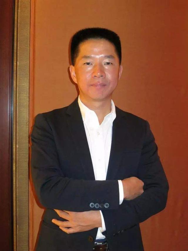 zara为什么亏了15亿(一年巨亏20亿每天关店12家)(2)