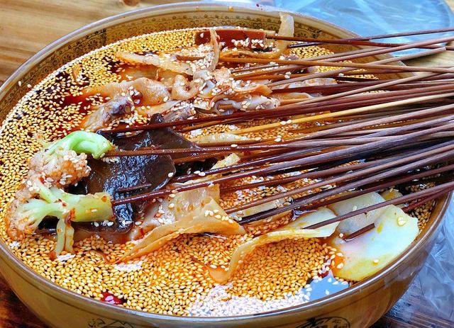 怎样做钵钵鸡教程(钵钵鸡制作教程及方法)(1)