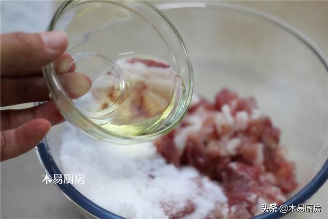 正宗腊肠的做法和配方(手工腊肠的做法步骤全在这了)(4)