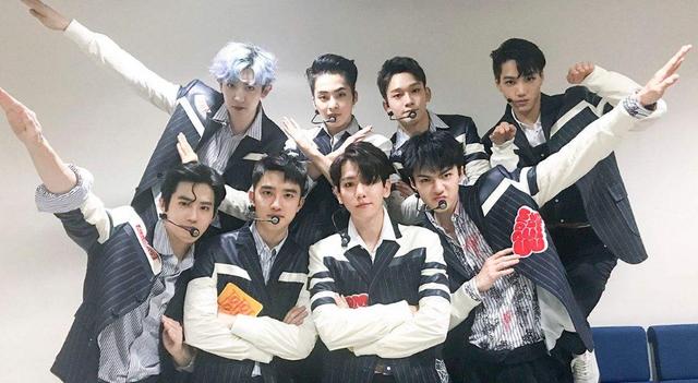 亚洲人气天团exo出道十周年（出道6年EXO新团综来袭）(1)