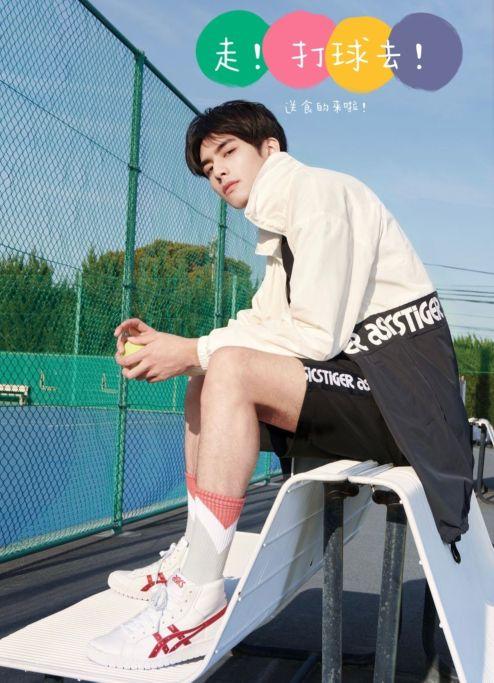 最帅富二代李现（娱乐圈十大美男图鉴）(25)