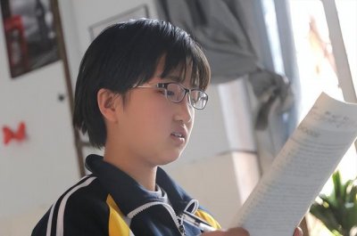 ​官方回应义务教育改为十二年制（义务教育由9年延长至12年）