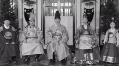 ​朝鲜时代李氏王朝历代君王（李氏朝鲜中最平凡的皇帝）