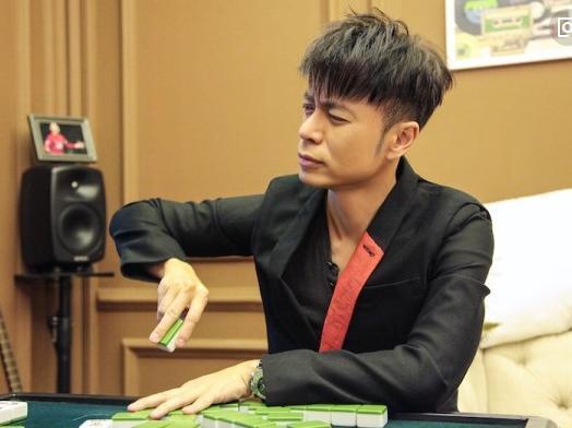 《我是歌手》李克勤翻唱天王的歌,惟独没有他,对于以往的不满