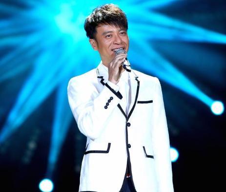 《我是歌手》李克勤翻唱天王的歌,惟独没有他,对于以往的不满