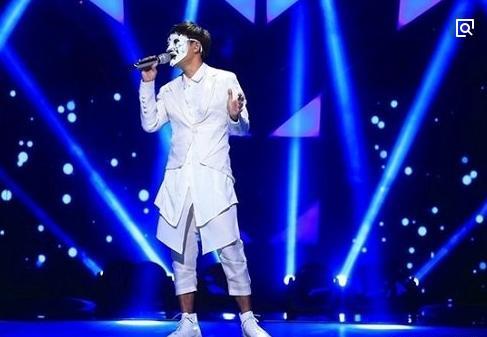 《我是歌手》李克勤翻唱天王的歌,惟独没有他,对于以往的不满