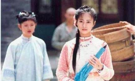 还珠格格第一部赵薇扎紫薇（还珠格格原定的主演）(21)