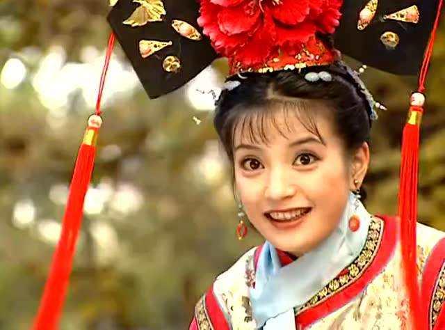 还珠格格第一部赵薇扎紫薇（还珠格格原定的主演）(3)