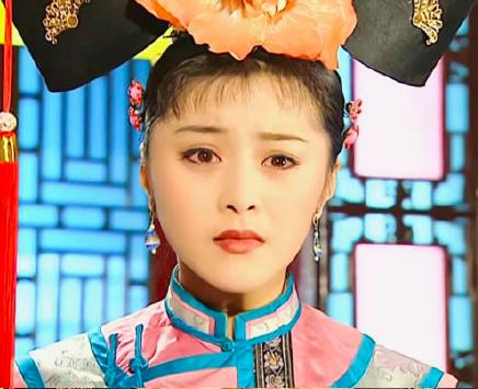 还珠格格第一部赵薇扎紫薇（还珠格格原定的主演）(15)