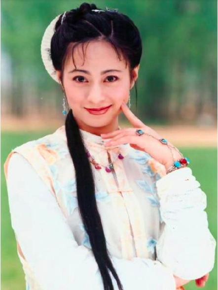 还珠格格第一部赵薇扎紫薇（还珠格格原定的主演）(19)