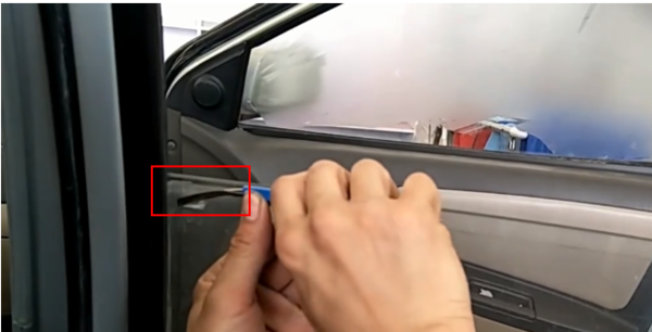 如何清除旧玻璃贴膜,如何清理玻璃贴膜图8