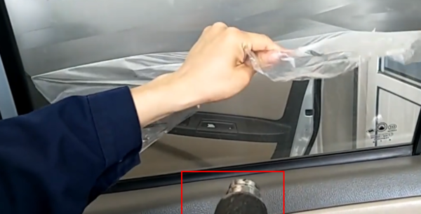 如何清除旧玻璃贴膜,如何清理玻璃贴膜图9