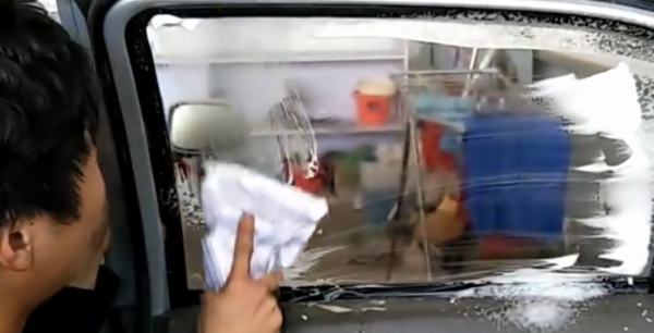 如何清除旧玻璃贴膜,如何清理玻璃贴膜图16