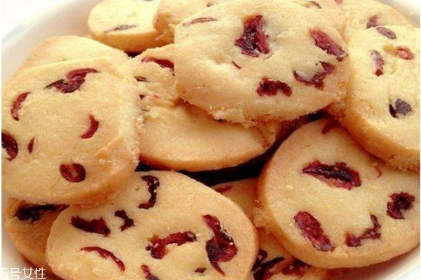 蔓越莓饼干热量有多高 蔓越莓饼干热量 蔓越莓饼干热量有多高 蔓越莓饼干热量