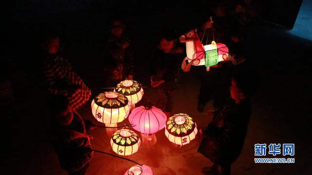 正月15闹花灯的习俗（正月十五闹花灯）(4)
