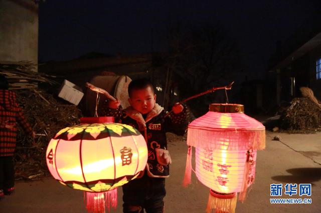 正月15闹花灯的习俗（正月十五闹花灯）(6)