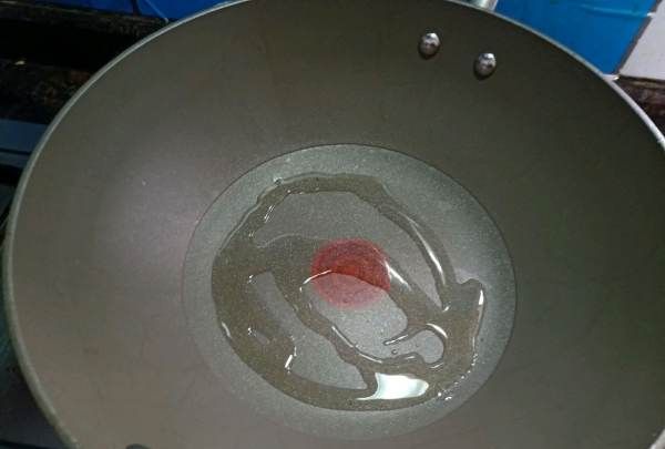 鱼头豆腐汤的做法,鱼头豆腐汤的做法家常做法图4