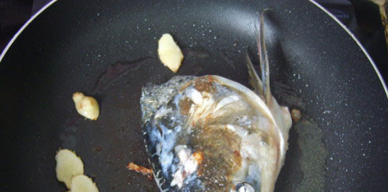 鱼头豆腐汤的做法,鱼头豆腐汤的做法家常做法图16