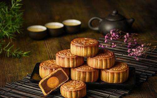 中秋节由来的故事,中秋节的来历传说风俗图1