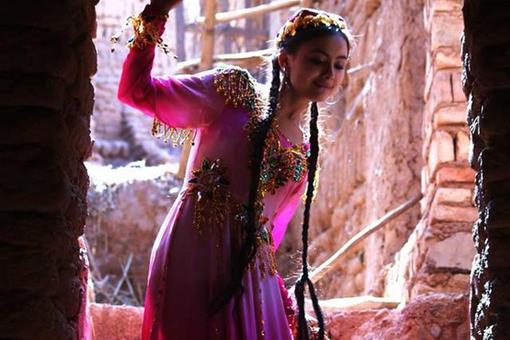 维吾尔族是怎样形成的?