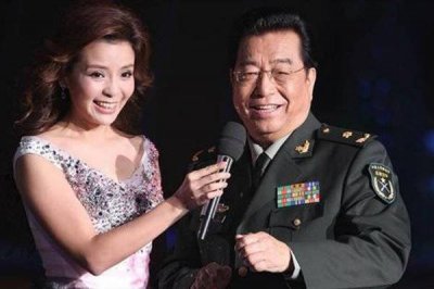 ​李双江年薪多少 李天一豪车豪宅一大堆能够支撑的起