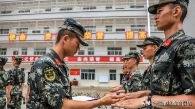 在中国,义务兵、士官与军官有什么区别?