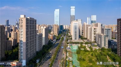 ​西安锦业路，西安高新区CBD、高新区金融财富中心