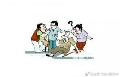 ​遇到跌倒的老人，到底应该扶不扶？