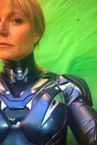 ​《复联4》“小辣椒”片场照 身穿盔甲决战灭霸？