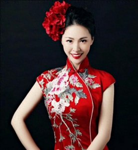 ​当红山东大明星张馨月资料