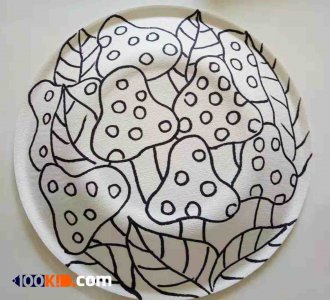 原来一次性餐盘可以画出这么有创意的画。附绘画步骤