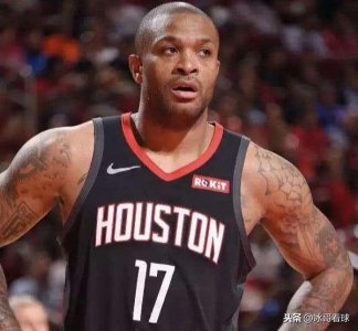 ​P.J.塔克的简历