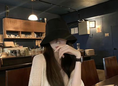 ​27岁小弟爱上38岁大姐，沉迷在她的温情中欲罢不能，扬言很满足