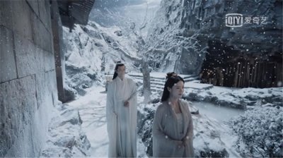 ​《宸汐缘》：青瑶医官与云风上神