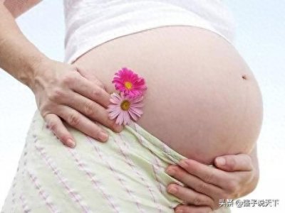 ​女子本弱，为母则刚；母爱如海，有容乃大