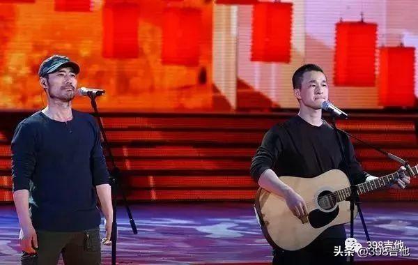 带你回顾历届春晚(春晚35年偶像进化史)(56)