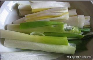 葱烧海参正宗做法窍门(大厨教你葱烧海参家常做法)(3)