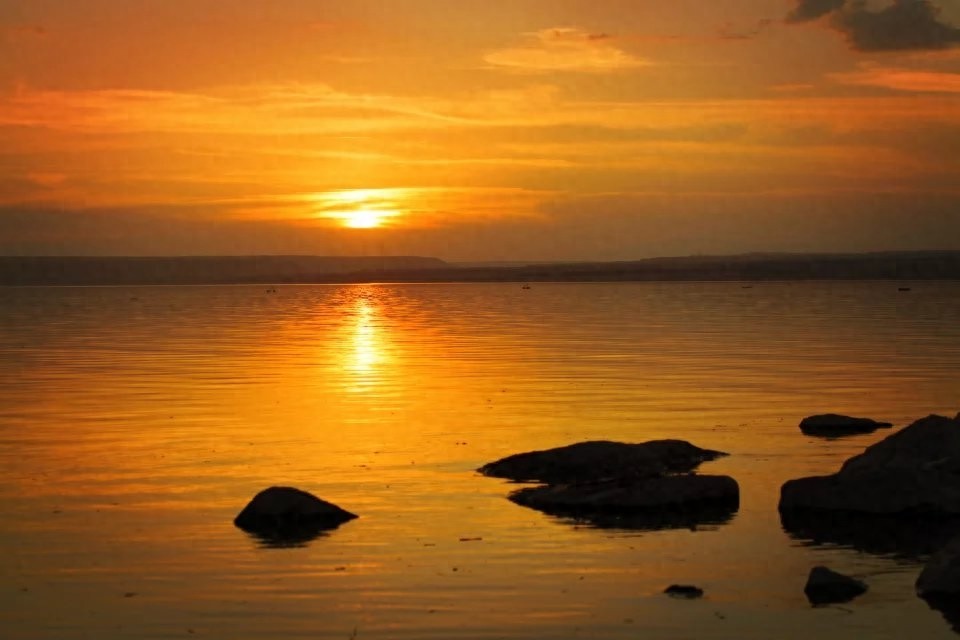 青海境内有439个高原湖泊｜婴儿之湖：龙羊峡库区