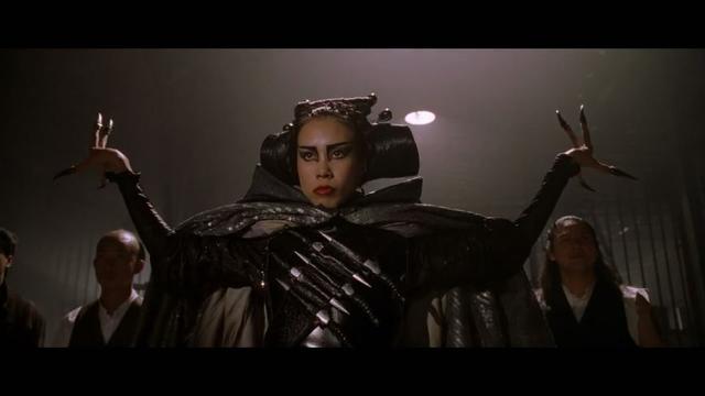 成龙环游地球80天(成龙投资过亿美元电影环游地球八十天客串明星众多却票房惨败)(11)