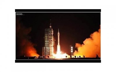 ​我花60万娶了比我小20岁的娇妻，新婚夜发现她肚子上有妊娠纹