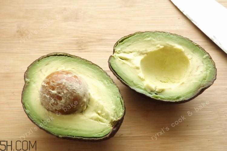 牛油果和鸡蛋能一起吃吗?牛油果和鸡蛋的做法有哪些? 牛油果和鸡蛋能一起吃吗?牛油果和鸡蛋的做法有哪些?