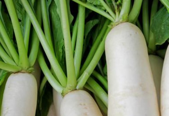 白萝卜要煮多久才熟,白萝卜切片煮水煮多久为宜图3