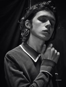 ​23 岁的 Nick Robinson 出生在西雅图