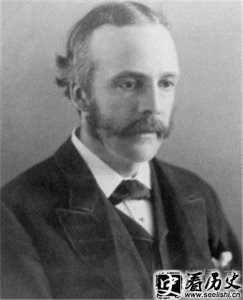 ​英国的亚瑟·贝尔福出生于一个怎样的家族