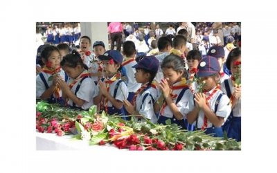 ​76岁大妈：49岁男保姆主动把工资从6千降到3千，但我还是把他辞退